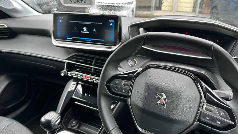 Peugeot 208 1.2 PureTech 100 Allure Premium + 5dr Petrol Hatchback